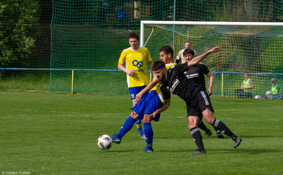 Muži: Tichá - Dobratice (FOTO: V.Prášek) 2