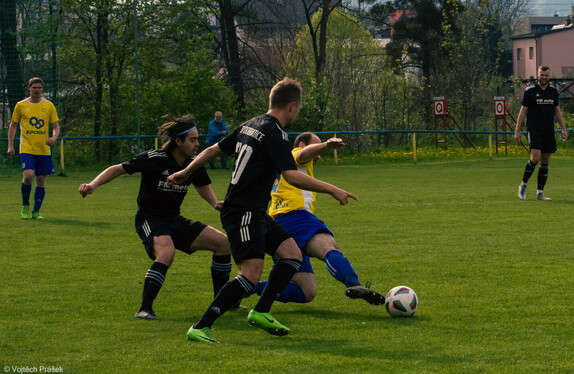 Muži: Tichá - Dobratice (FOTO: V.Prášek) 3