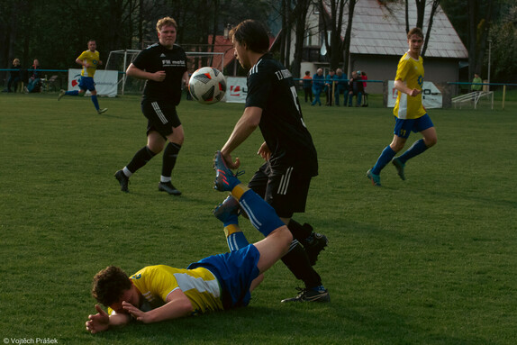 Muži: Tichá - Dobratice (FOTO: V.Prášek) 7